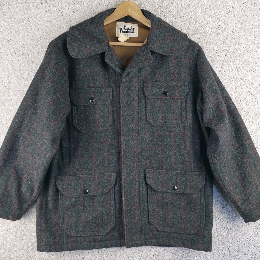 Vintage 70s Woolrich Mackinaw 500 Wool Chore Jacket Sz 42 Gray Red Green Plaid